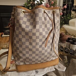 Louis Vuitton Damier Azur Canvas Bucket Bag with Vachetta Trim